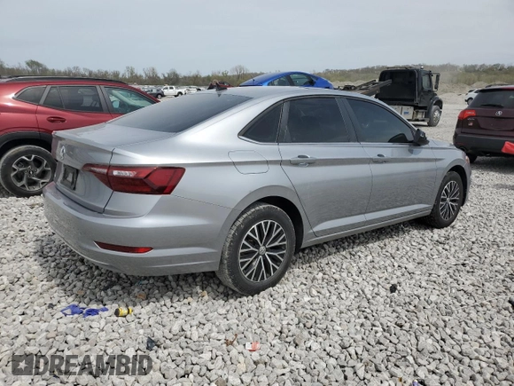 2020 Volkswagen Jetta S с VIN 3VWC57BU5LM090932, выставлен на аукционе Copart как лот 53051135 с пробегом 48 263 миль миль и Списание • Salvage title. История ставок и продаж доступна на DreamBid. Изображение 3.