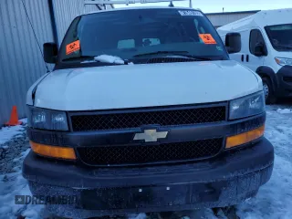 2018 Chevrolet Express Cargo with VIN 1GCWGAFP4J1280498, listed as a Copart auction lot 45062875 with 173,576 mi miles and Clean title. Bid and sale history available at DreamBid. Image 5.