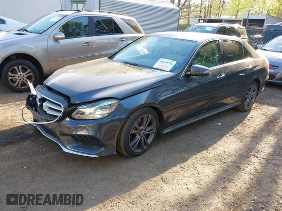 2014 Mercedes-Benz E 350 Sport with VIN WDDHF5KB7EA843276, listed as a IAAI auction lot 42070731 with 84,239 mi miles and . Bid and sale history available at DreamBid. Image 2.