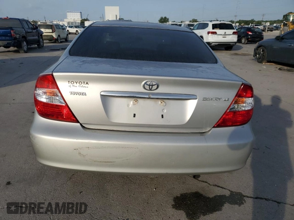 2004 Toyota Camry LE with VIN 4T1BE32K24U843332, listed as a Copart auction lot 55627485 with Not Provided miles and Clean Title. Bid and sale history available at carsss.com. Image 6.