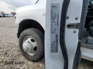 2022 Ram 3500 Tradesman z VIN 3C7WRTCLXNG312145, wystawiony jako Copart lot #43987335 z przebiegiem 85 456 mil mil oraz Szkoda całkowita • Salvage title. Historia ofert i sprzedaży dostępna na DreamBid. Obrazek 13.