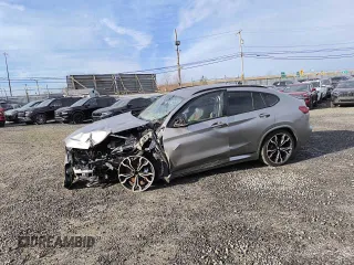 2020 BMW X4 M Competition z VIN 5YMUJ0C04LLA99557, wystawiony jako Copart lot #47123425 z przebiegiem 41 594 mil mil oraz Tytuł czysty. Historia ofert i sprzedaży dostępna na DreamBid. Obrazek 3.