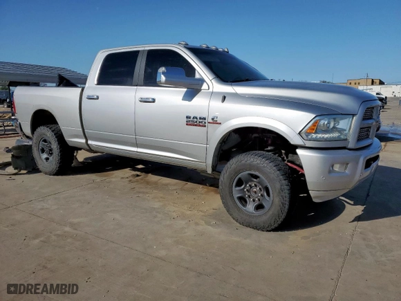 2018 Ram 2500 Laramie with VIN 3C6UR5FL1JG241897, listed as a Copart auction lot 48211105 with 215,750 mi miles and Salvage Title. Bid and sale history available at carsss.com. Image 4.