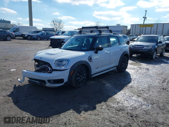 2020 MINI Countryman Cooper S z VIN WMZYX1C06L3M01166, wystawiony jako IAAI lot #41540885 z przebiegiem 37 008 mil mil oraz . Historia ofert i sprzedaży dostępna na DreamBid. Obrazek 2.