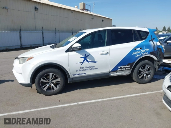 2018 Toyota RAV4 XLE with VIN 2T3WFREV7JW480326, listed as a IAAI auction lot 42021965 with 174,347 mi miles. Bid and sale history available at carsss.com. Image 15.