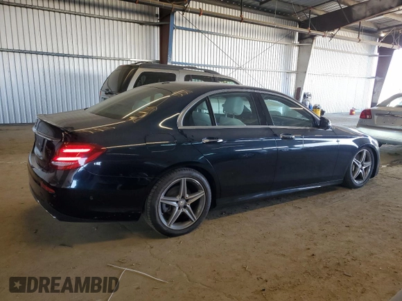 2017 Mercedes-Benz E 300 Luxury with VIN WDDZF4JB1HA157271, listed as a Copart auction lot 43200285 with 36,085 mi miles and Salvage title. Bid and sale history available at DreamBid. Image 3.