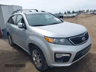 2012 Kia Sorento SX with VIN 5XYKWDA26CG255894, listed as a IAAI auction lot 41827895 with 160,144 mi miles. Bid and sale history available at carsss.com. Image 1.