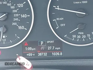 2018 BMW X1 xDrive28i with VIN WBXHT3C39J5F88234, listed as a IAAI auction lot 42044900 with 38,732 mi miles. Bid and sale history available at carsss.com. Image 15.