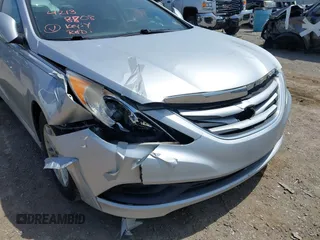 2014 Hyundai Sonata GLS with VIN 5NPEB4AC1EH818993, listed as a IAAI auction lot 42138808 with 29,059 mi miles and . Bid and sale history available at carsss.com. Image 6.