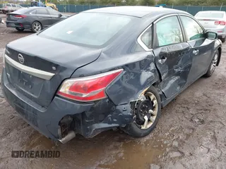 2015 Nissan Altima S with VIN 1N4AL3APXFC228738, listed as a IAAI auction lot 41487127 with 169,887 mi miles and . Bid and sale history available at DreamBid. Image 6.