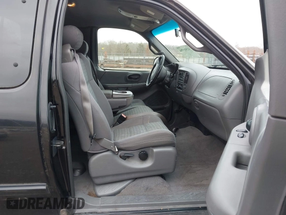 2002 Ford F-150 XL with VIN 1FTRX18W52NA84310, listed as a IAAI auction lot 41541794 with 325,315 mi miles and . Bid and sale history available at DreamBid. Image 5.