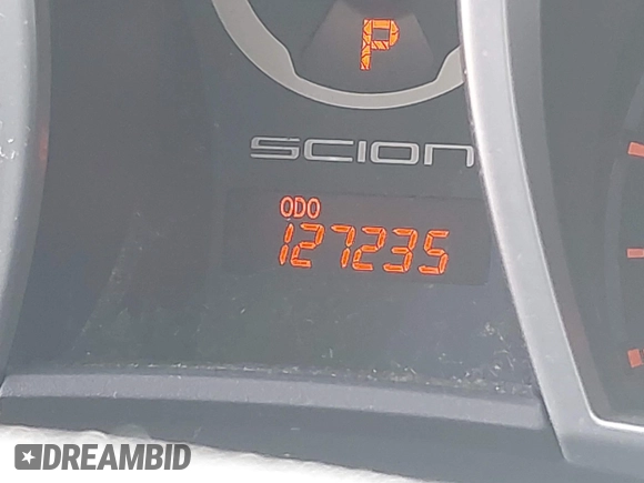 2015 Scion tC z VIN JTKJF5C75FJ012021, wystawiony jako IAAI lot #42143878 z przebiegiem 127 235 mil mil oraz . Historia ofert i sprzedaży dostępna na DreamBid. Obrazek 14.