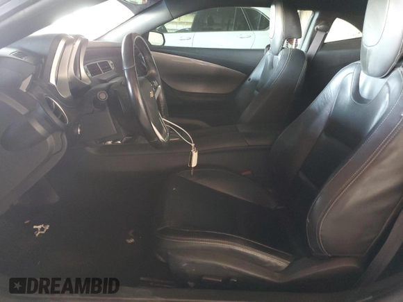 2014 Chevrolet Camaro LT z VIN 2G1FC1E35E9324870, wystawiony jako Copart lot #50626095 z przebiegiem 145 880 mil mil oraz Szkoda całkowita • Salvage title. Historia ofert i sprzedaży dostępna na DreamBid. Obrazek 7.