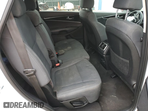 2019 Kia Sorento L with VIN 5XYPG4A37KG531610, listed as a Copart auction lot 54531895 with Not Provided miles and Salvage Title. Bid and sale history available at DreamBid. Image 11.