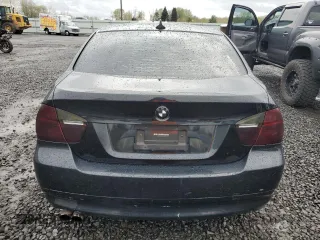 2007 BMW 3 Series 328xi with VIN WBAVC93517KX58143, listed as a Copart auction lot 52036035 with 161,954 mi miles and Salvage title. Bid and sale history available at DreamBid. Image 6.