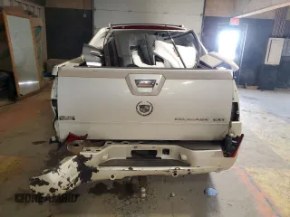 2004 Cadillac Escalade EXT z VIN 3GYEK62N04G145188, wystawiony jako Copart lot #88685905 z przebiegiem Nie podano mil oraz Szkody całkowita. Historia ofert i sprzedaży dostępna na DreamBid. Obrazek 6.