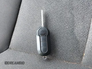 2018 Ram ProMaster Cargo z VIN 3C6TRVDG9JE122797, wystawiony jako IAAI lot #42275056 z przebiegiem 275 341 mil mil oraz . Historia ofert i sprzedaży dostępna na DreamBid. Obrazek 11.