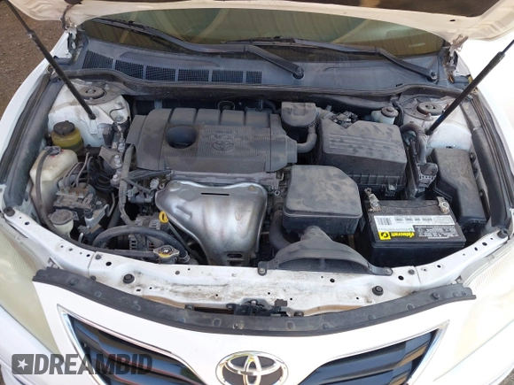 2011 Toyota Camry LE z VIN 4T1BF3EK7BU621018, wystawiony jako IAAI lot #42462962 z przebiegiem 286 932 mil mil oraz . Historia ofert i sprzedaży dostępna na DreamBid. Obrazek 10.