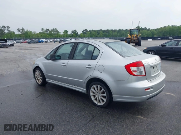 2008 Suzuki SX4 Convenience Pkg with VIN JS2YC415X85101496, listed as a IAAI auction lot 41989802 with 265,101 mi miles. Bid and sale history available at carsss.com. Image 3.