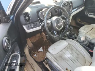 2017 MINI Countryman Cooper S с VIN WMZYT3C33H3D98741, выставлен на аукционе Copart как лот 77964194 с пробегом Не указан миль и Списание • Salvage title. История ставок и продаж доступна на DreamBid. Изображение 8.