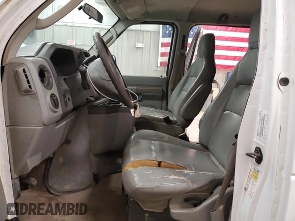 2014 Ford Econoline Passenger XL z VIN 1FBSS3BL0EDA89519, wystawiony jako Copart lot #54524735 z przebiegiem 39 417 mil mil oraz Tytuł czysty. Historia ofert i sprzedaży dostępna na DreamBid. Obrazek 7.