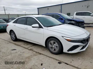 2024 Hyundai Elantra SE with VIN KMHLL4DG3RU828340, listed as a Copart auction lot 54086465 with 11,698 mi miles and Clean title. Bid and sale history available at DreamBid. Image 4.