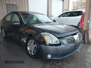 2006 Nissan Maxima 3.5 SE with VIN 1N4BA41E06C838453, listed as a IAAI auction lot 41172351 with 133,604 mi miles. Bid and sale history available at carsss.com. Image 1.