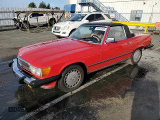 1986 Mercedes-Benz 560 Series 560SL with VIN WDBBA48D1GA041535, listed as a Copart auction lot 89405565 with 152,298 mi miles and Clean Title. Bid and sale history available at carsss.com. Image 1.