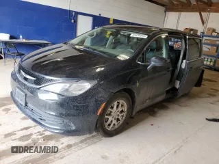 2020 Chrysler Voyager LXI with VIN 2C4RC1DG7LR268422, listed as a Copart auction lot 50420845 with 137,503 mi miles and Salvage Title. Bid and sale history available at carsss.com. Image 1.