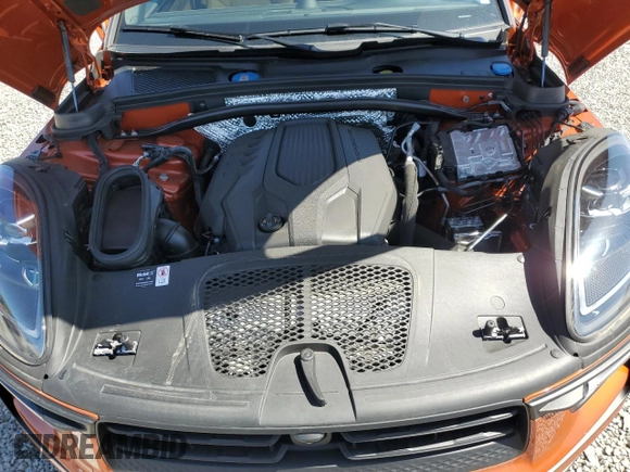 2025 Porsche Macan z VIN WP1AA2A59SLB01593, wystawiony jako Copart lot #50846695 z przebiegiem 5 487 mil mil oraz Szkoda całkowita • Salvage title. Historia ofert i sprzedaży dostępna na DreamBid. Obrazek 12.