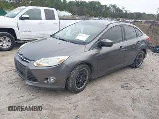 2012 Ford Focus SE with VIN 1FAHP3F24CL352340, listed as a IAAI auction lot 41118173 with 154,623 mi miles. Bid and sale history available at carsss.com. Image 2.