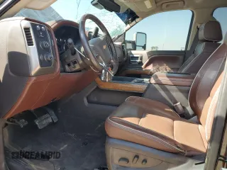 2016 Chevrolet Silverado 3500HD High Country with VIN 1GC4K1E86GF288937, listed as a Copart auction lot 75991014 with 135,696 mi miles and Salvage Title. Bid and sale history available at carsss.com. Image 7.