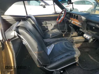 1967 Pontiac GTO z VIN 242177P108834, wystawiony jako Copart lot #74698414 z przebiegiem 230 374 mil mil oraz Szkoda całkowita • Salvage title. Historia ofert i sprzedaży dostępna na DreamBid. Obrazek 10.