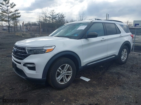 2020 Ford Explorer XLT with VIN 1FMSK8DH1LGA99484, listed as a IAAI auction lot 41888238 with 51,946 mi miles. Bid and sale history available at carsss.com. Image 17.