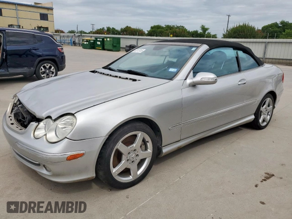 2005 Mercedes-Benz CLK 500 z VIN WDBTK75G75T041381, wystawiony jako Copart lot #63317915 z przebiegiem 85 750 mil mil oraz Szkoda całkowita • Salvage title. Historia ofert i sprzedaży dostępna na DreamBid. Obrazek 1.