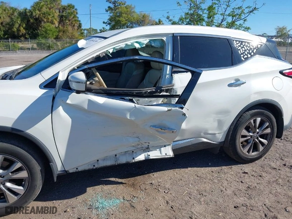 2016 Nissan Murano S with VIN 5N1AZ2MG9GN139159, listed as a IAAI auction lot 41854436 with 134,766 mi miles. Bid and sale history available at carsss.com. Image 6.