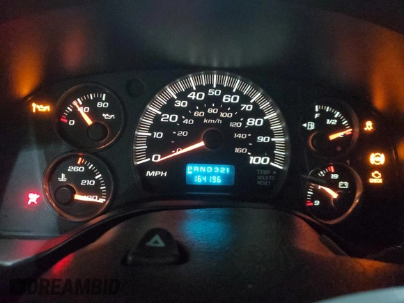 2006 Chevrolet Express Passenger with VIN 1GAHG35U161184548, listed as a Copart auction lot 83356414 with 164,196 mi miles and Clean title. Bid and sale history available at DreamBid. Image 9.