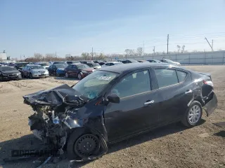 2016 Nissan Versa SV with VIN 3N1CN7AP5GL821310, listed as a Copart auction lot 52112875 with 118,596 mi miles and Salvage Title. Bid and sale history available at carsss.com. Image 1.