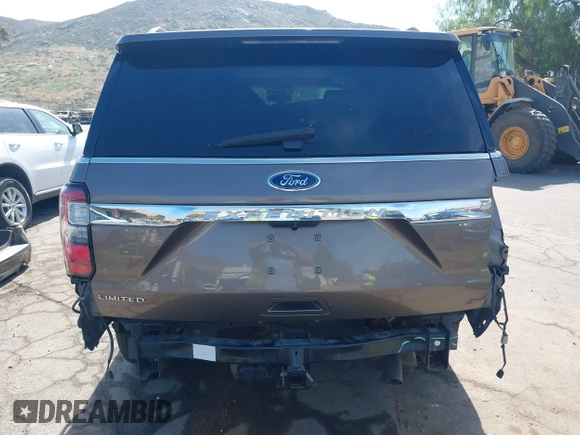 2019 Ford Expedition Limited z VIN 1FMJU2AT7KEA58041, wystawiony jako IAAI lot #42024953 z przebiegiem 71 036 mil mil oraz . Historia ofert i sprzedaży dostępna na DreamBid. Obrazek 17.