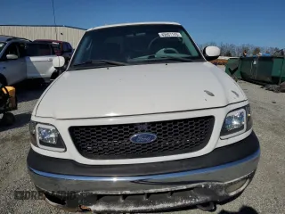 2003 Ford F-150 XLT with VIN 1FTRW08LX3KB16271, listed as a Copart auction lot 49001145 with 281,258 mi miles and Salvage Title. Bid and sale history available at carsss.com. Image 5.