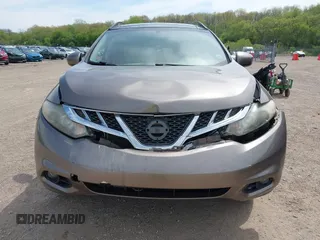 2011 Nissan Murano SL z VIN JN8AZ1MW8BW170528, wystawiony jako IAAI lot #42216327 z przebiegiem 131 687 mil mil oraz . Historia ofert i sprzedaży dostępna na DreamBid. Obrazek 12.