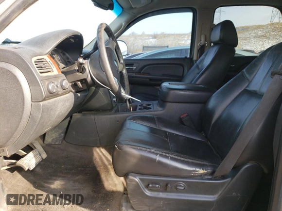 2009 GMC Yukon SLT w/4SB with VIN 1GKFK33009R240907, listed as a Copart auction lot 45922255 with 295,760 mi miles and Salvage Title. Bid and sale history available at carsss.com. Image 7.