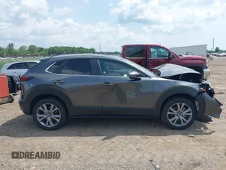 2025 Mazda CX-30 S Preferred with VIN 3MVDMBCM2SM776872, listed as a IAAI auction lot 42582130 with 9,541 mi miles and . Bid and sale history available at DreamBid. Image 12.