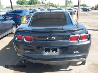 2012 Chevrolet Camaro 1LT z VIN 2G1FB1E31C9176099, wystawiony jako IAAI lot #42032029 z przebiegiem 87 552 mil mil oraz . Historia ofert i sprzedaży dostępna na DreamBid. Obrazek 16.