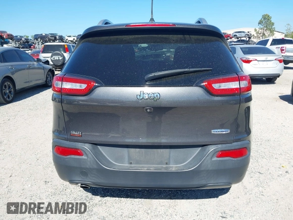2017 Jeep Cherokee Latitude with VIN 1C4PJLCB9HW585390, listed as a IAAI auction lot 41838566 with Not Provided miles and . Bid and sale history available at carsss.com. Image 17.