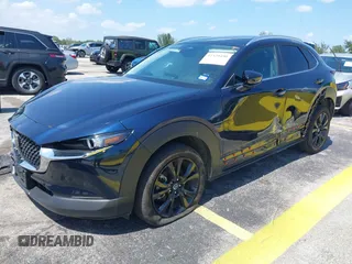 2024 Mazda CX-30 S Select Sport z VIN 3MVDMBBM0RM697731, wystawiony jako IAAI lot #42329490 z przebiegiem 17 675 mil mil oraz . Historia ofert i sprzedaży dostępna na DreamBid. Obrazek 17.