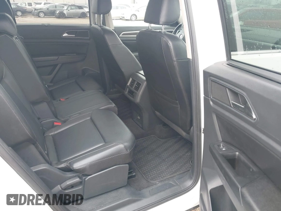 2018 Volkswagen Atlas SEL with VIN 1V2SR2CA8JC541391, listed as a IAAI auction lot 41796050 with 114,955 mi miles and . Bid and sale history available at DreamBid. Image 8.