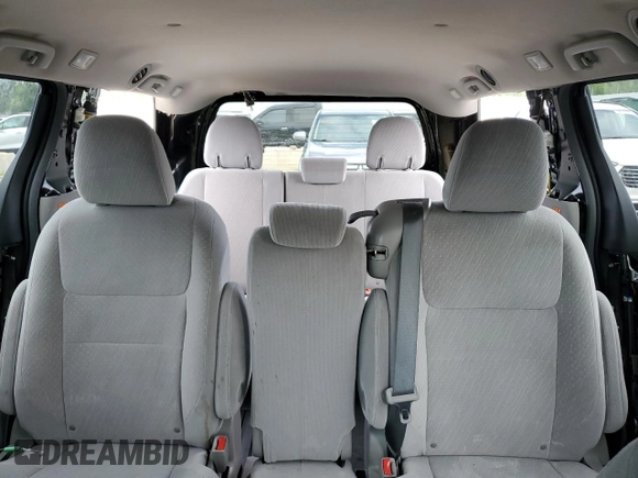 2016 Toyota Sienna LE AAS z VIN 5TDKK3DC1GS721878, wystawiony jako Copart lot #57092105 z przebiegiem 87 655 mil mil oraz Szkoda całkowita • Salvage title. Historia ofert i sprzedaży dostępna na DreamBid. Obrazek 10.