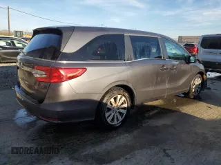 2019 Honda Odyssey LX with VIN 5FNRL6H24KB023597, listed as a Copart auction lot 81958364 with 135,347 mi miles and Salvage Title. Bid and sale history available at DreamBid. Image 3.