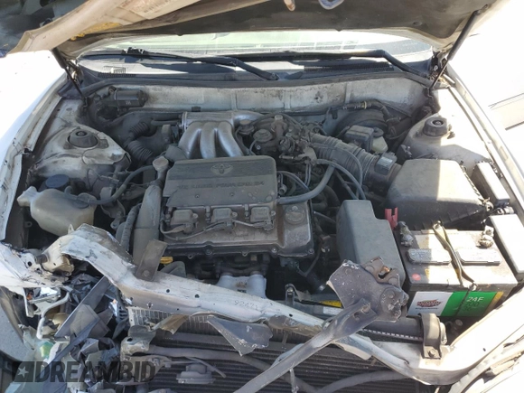 1996 Toyota Camry LE z VIN JT2BF12K2T0132606, wystawiony jako Copart lot #55530625 z przebiegiem 275 455 mil mil oraz Szkoda całkowita • Salvage title. Historia ofert i sprzedaży dostępna na DreamBid. Obrazek 11.